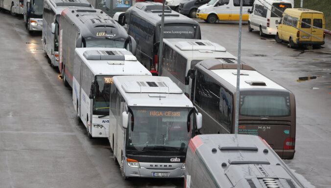 Trešdien gaidāmas izmaiņas vairāk nekā 350 reģionālo autobusu maršrutos