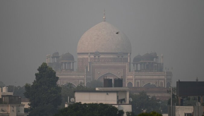 Ядовитый смог в Дели: загрязнение воздуха в столице Индии выше всех допустимых норм