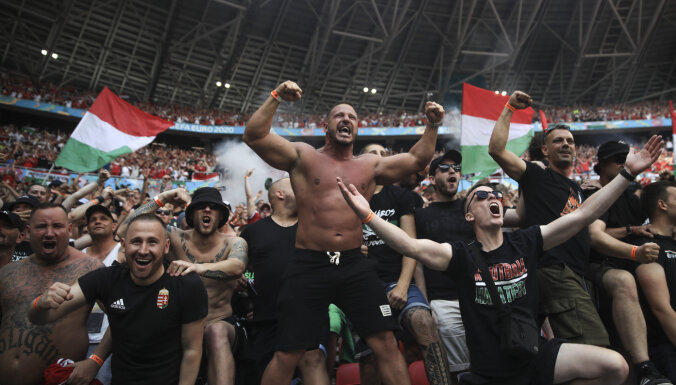 УЕФА наказал Англию и Венгрию за действия фанатов, в Будапеште возмущены штрафом