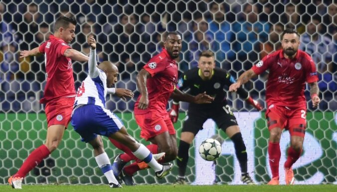 'Porto' un 'Sevilla' pēdējā kārtā nodrošina vietu UEFA Čempionu līgas izslēgšanas turnīrā