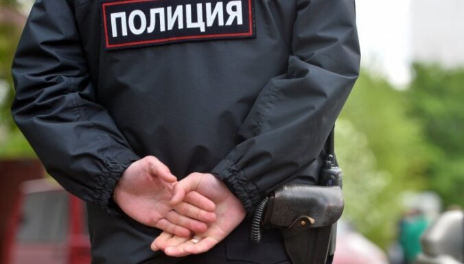 Как в Москве задерживали журналистов, поддержавших Илью Азара