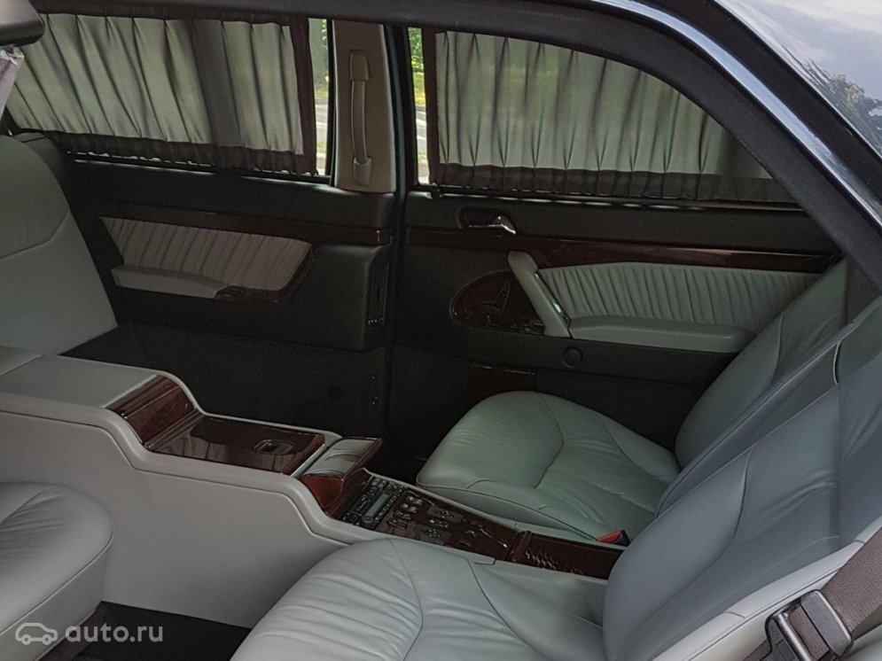 На продажу за €500 000 выставлен Mercedes-Benz Бориса Ельцина (ФОТО)