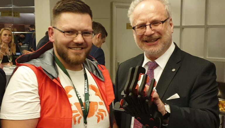 No koka tastatūras līdz pirmajam nopelnītajam miljonam