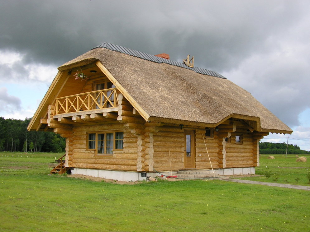 Nesam Latvijas vārdu pasaulē - unikālas koka mājas