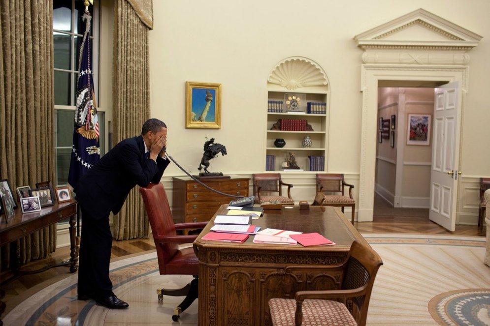 Пост сдал. 44 исторических фото теперь уже бывшего президента США (и первой леди!)