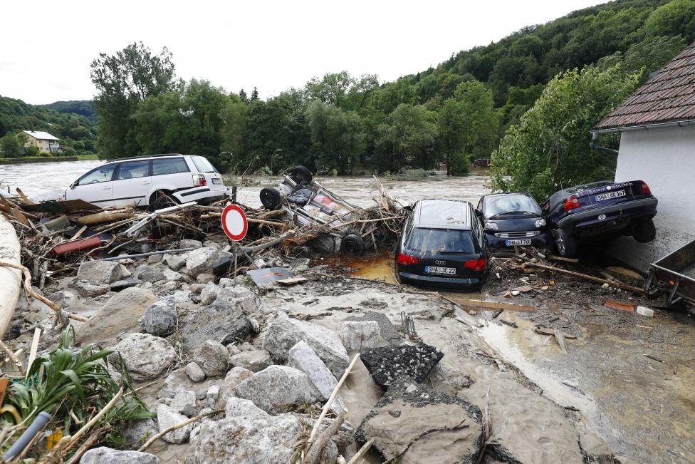 Потоп в Германии. Жутковатые фото наводнения, унесшего жизни трех человек
