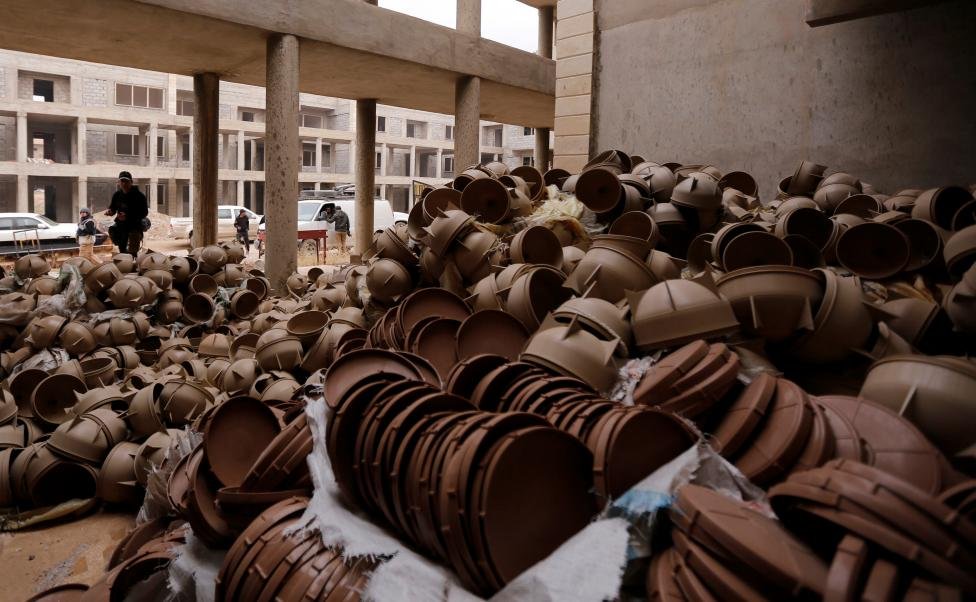 ФОТО: 30 интересных вещиц, оставленных боевиками "Исламского государства"