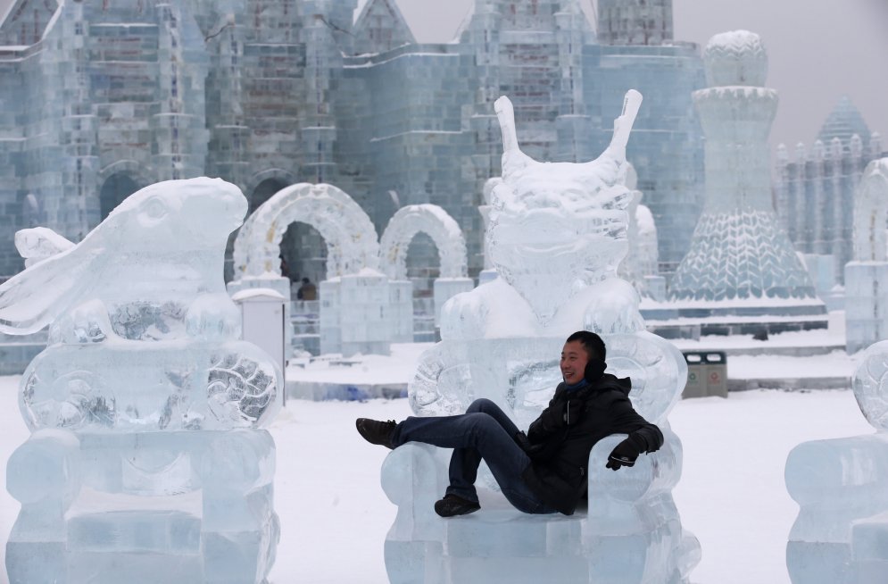 Царство зимы: фестиваль ледяных скульптур в Харбине