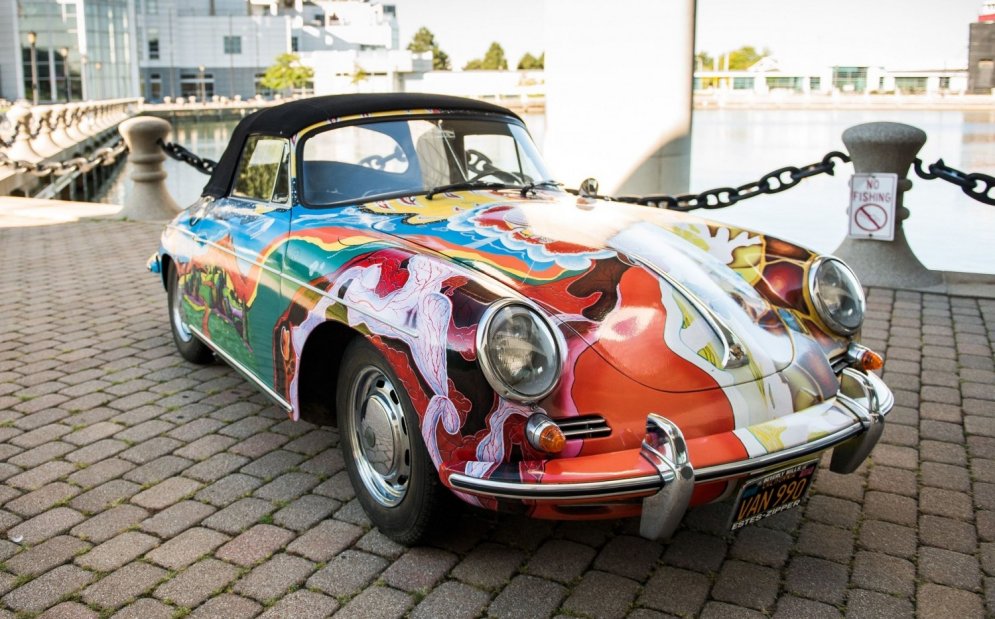 Pārdod leģendāro 'puķu bērnu' auto – Dženisas Džoplinas 'Porsche'