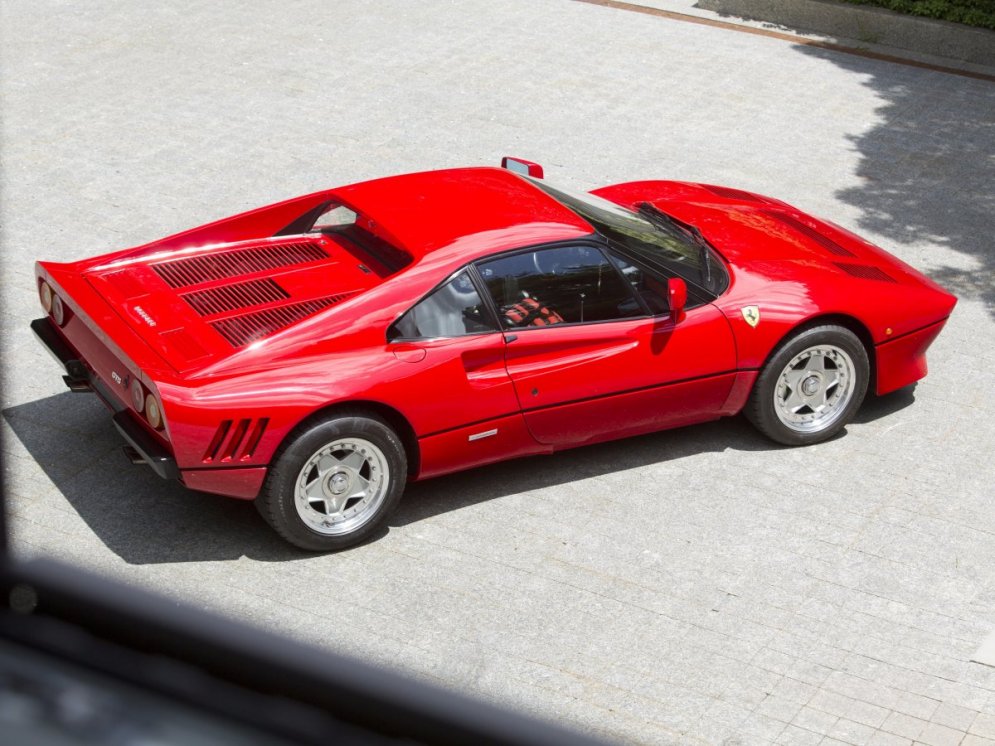 Скорость — привилегия богачей: 14 ретро-Ferrari, которые стоят 19 891 350 долларов США