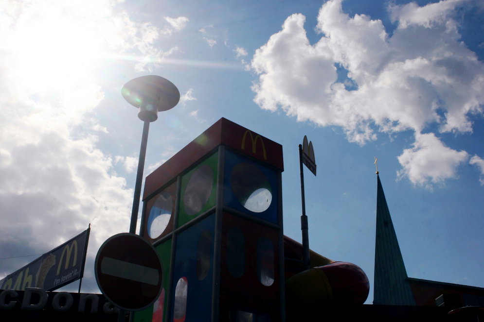 Kā tauta pārdzīvoja 'McDonald's' ienākšanu Rīgā