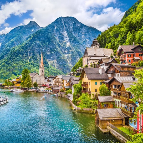 Austrija