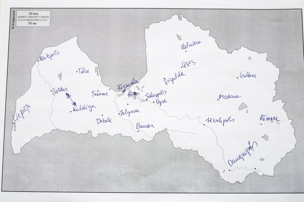 Eksperiments: Vai latvieši prot kartē iezīmēt Latvijas pilsētas