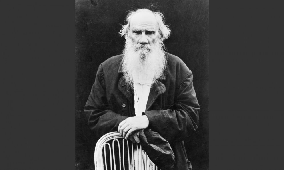 10 spēcīgi citāti no dižā pacifista Ļeva Tolstoja darbiem