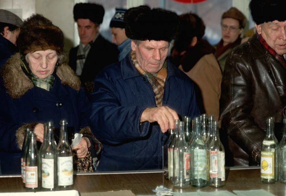 Kā 1985. gadā latviešus no dzeršanas atradināt gribēja
