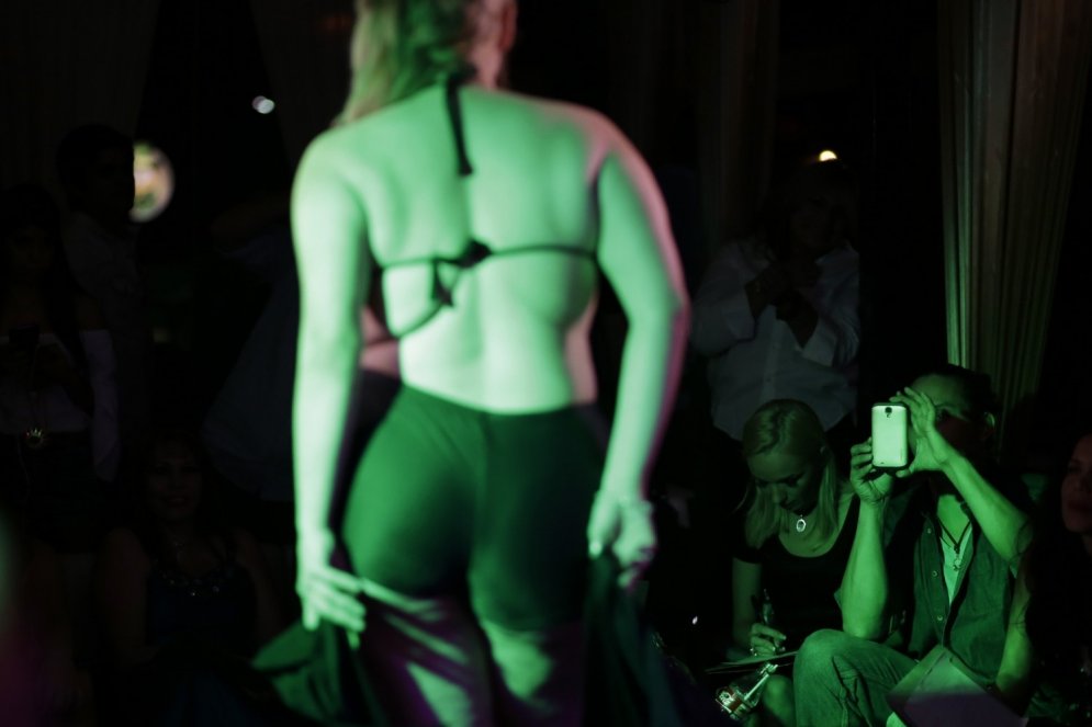 Paragvajā noticis alternatīvs skaistumkonkurss tuklām sievietēm
