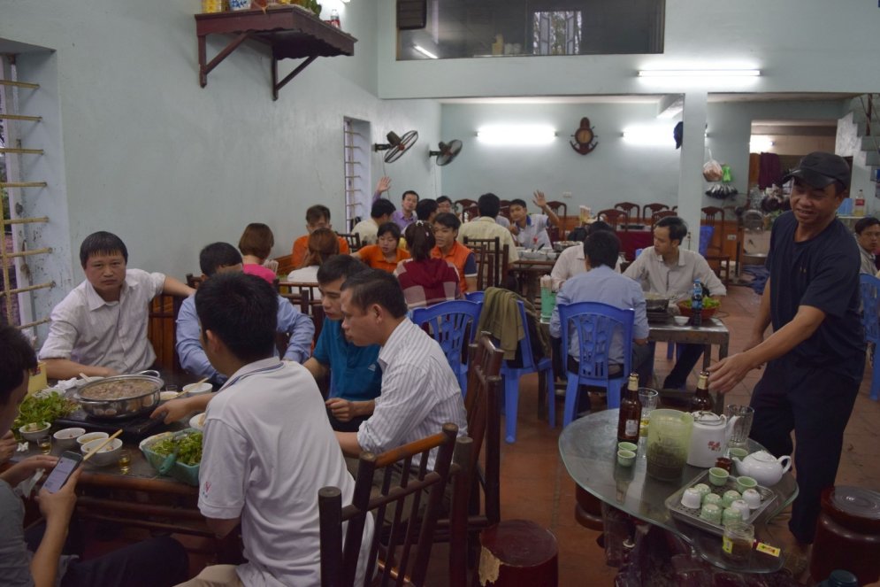 Restorāni Vjetnamā, kuros pasniedz ēdienus no kaķu gaļas