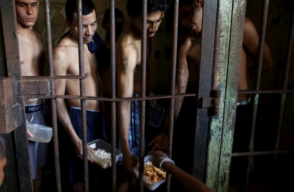 Panamas cietums, kas pilns ar cilvēkiem, kuri nav slēpuši miljonus