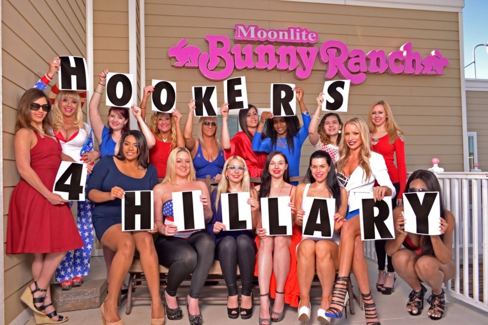 Prostitūtas iesaistās Hilarijas Klintones vēlēšanu kampaņā