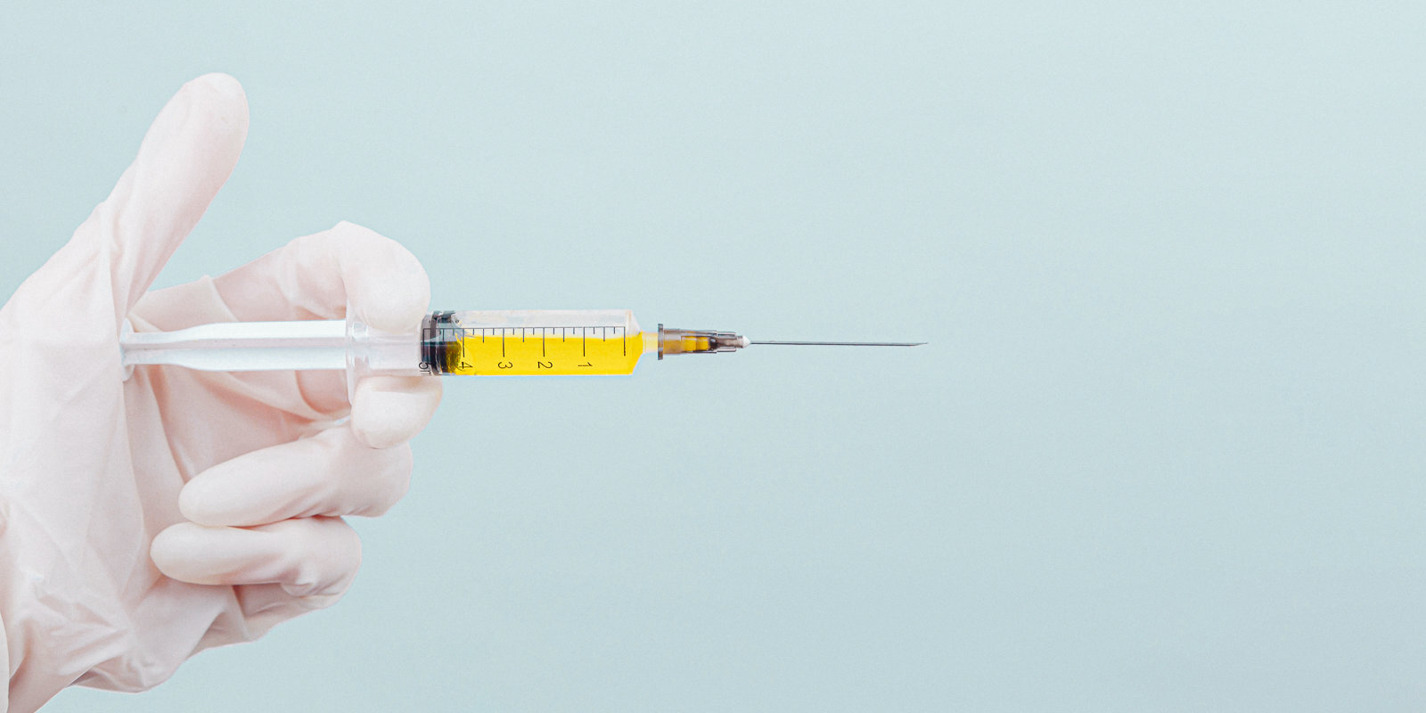 Прививка или увольнение: может ли работодатель заставить вакцинироваться против Covid-19?