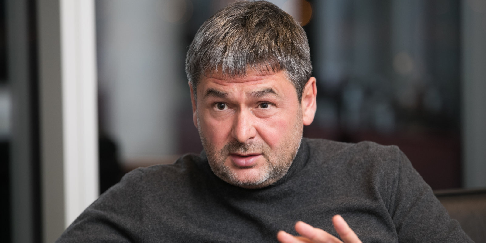 "Купили на эмоциях". Олег Осиновский о новом "Дзинтарсе", Rail Baltica и 50-летних локомотивах