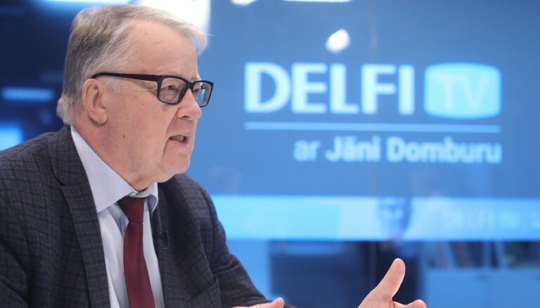 'Delfi TV ar Jāni Domburu' atbild Guntis Ulmanis. Pilns ieraksts