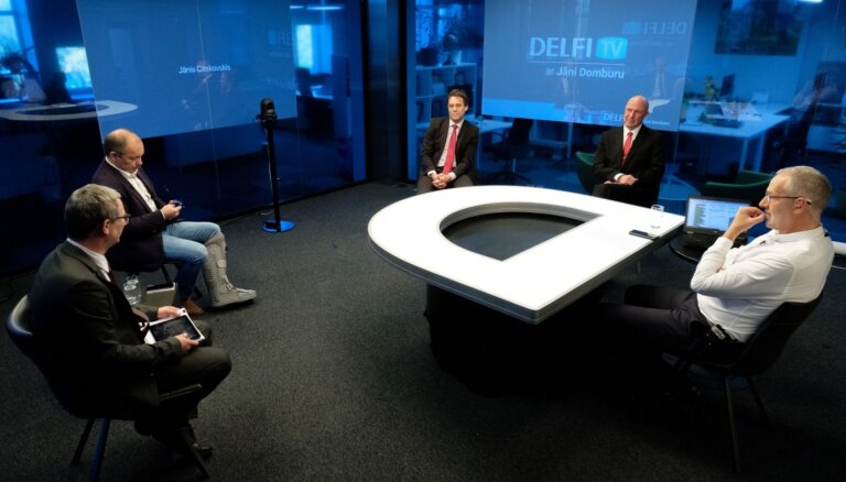 'Delfi TV ar Jāni Domburu': 'Kā valdībā lemt par Covid-19 ierobežojumu izmaiņām?'. Pilns ieraksts