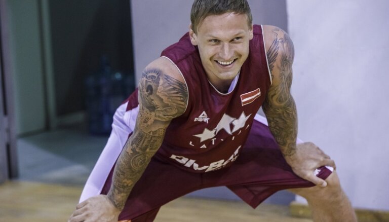 'Šaubos, vai kādreiz vēl spēlēsim kopā...' Jānis Timma par NBA un Latvijas izlasi