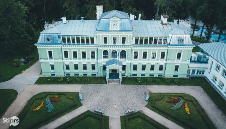 Семь замков Латвии, которые стоит посетить этой осенью