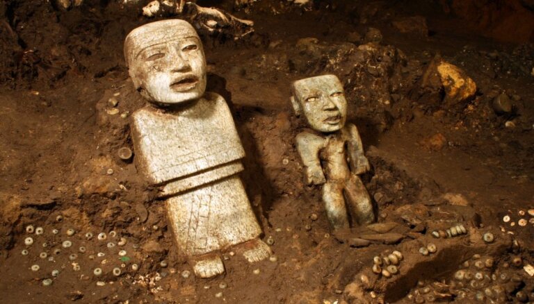 Германия и Италия вернули Мексике древние артефакты