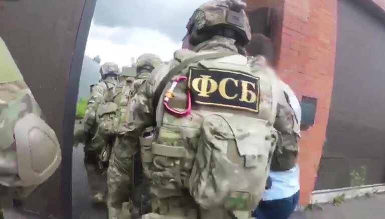 В Екатеринбурге задержан журналист The Wall Street Journal. ФСБ обвиняет его в шпионаже