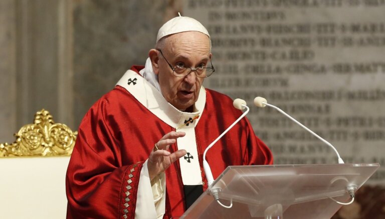 Папа Римский впервые за всю историю назначил кардиналом темнокожего из США