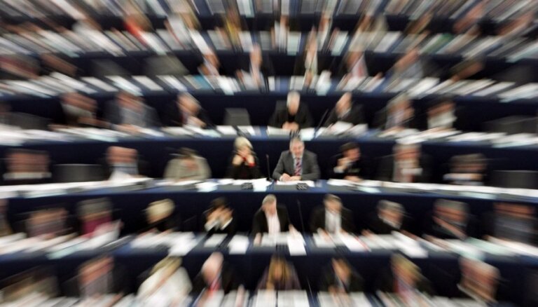 СМИ: в случае "Брекзита" Европарламент объявит экстренный сбор