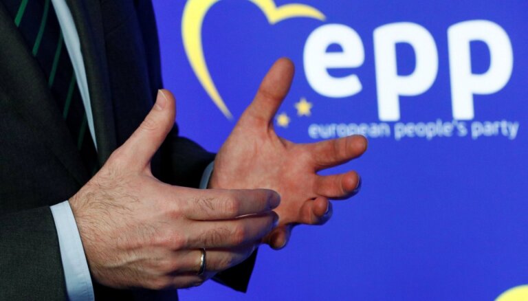 Beļģijas un Vācijas policija veic kratīšanu Eiropas Tautas partijas birojos