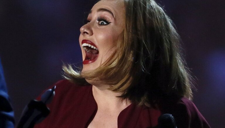 Адель стала обладательницей четырех премий Brit Awards 2016