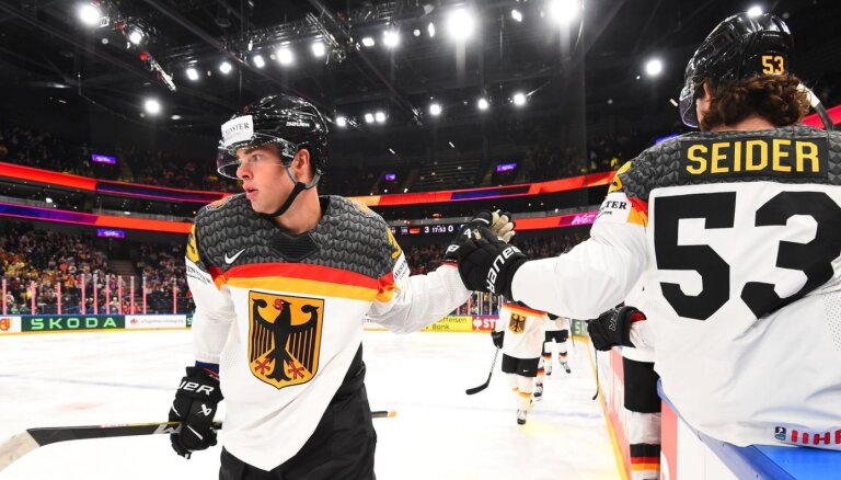 Video: Vācijas hokejisti nodrošina vietu pasaules čempionāta ceturtdaļfinālā