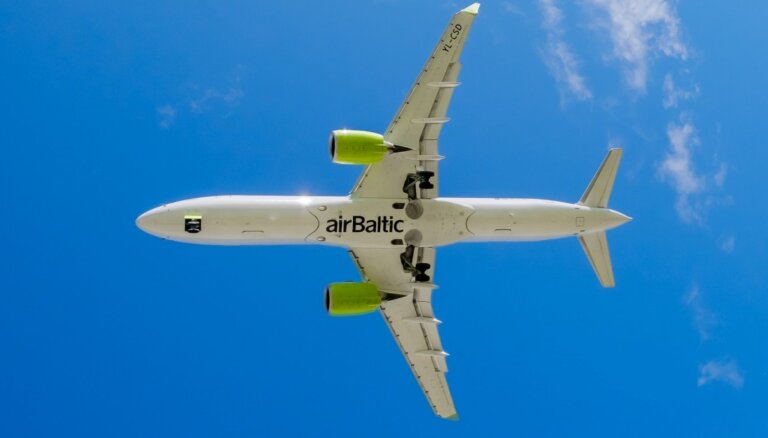 Для пассажиров airBaltic во время полета будет доступен интернет SpaceX Starlink