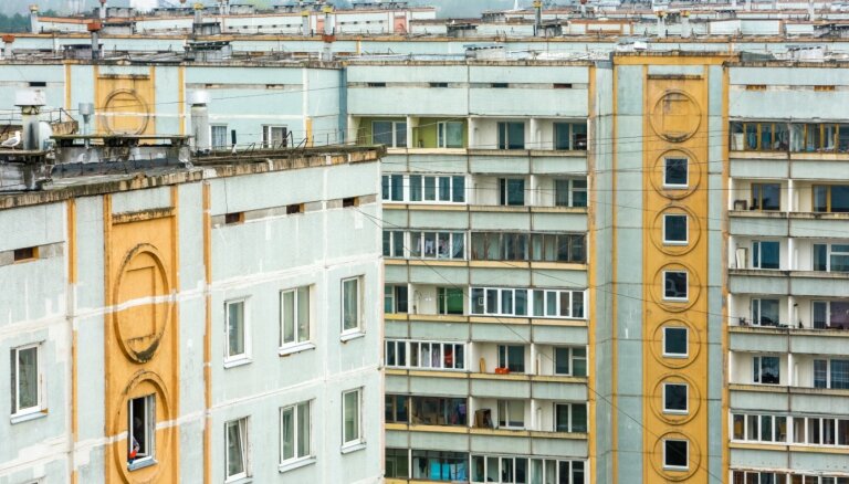 Эксперт: рынок недвижимости в Риге падает, но интерес к пригороду — растет
