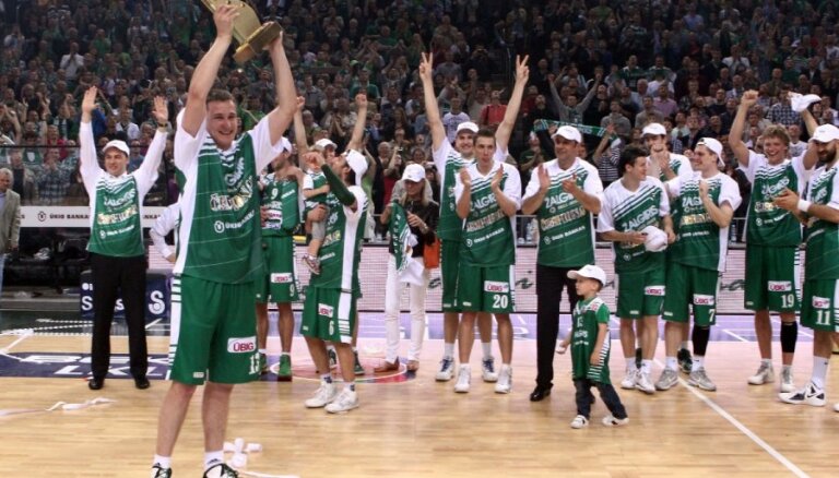 'Žalgiris' basketbolisti 14. reizi uzvar Lietuvas čempionātā