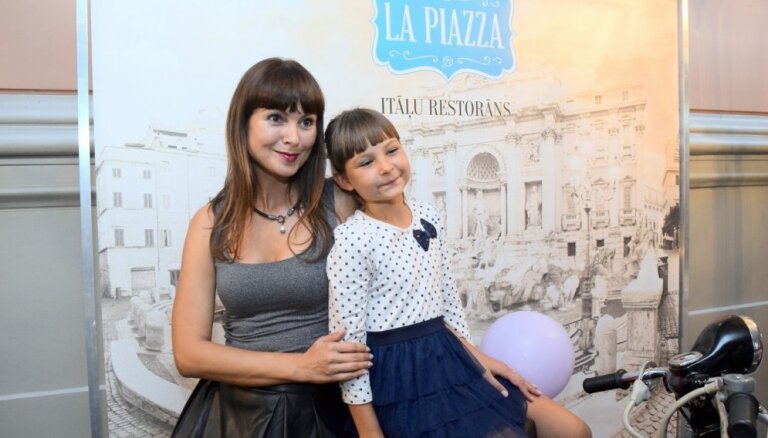 В традициях большой итальянской семьи: в Риге открылся уголок Италии — ресторан La Piazza
