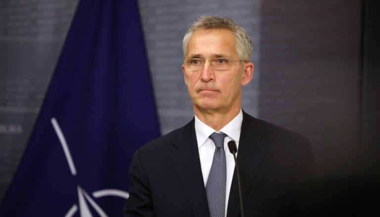 Zviedrija varētu pievienoties NATO līdz jūlija samitam, prognozē Stoltenbergs