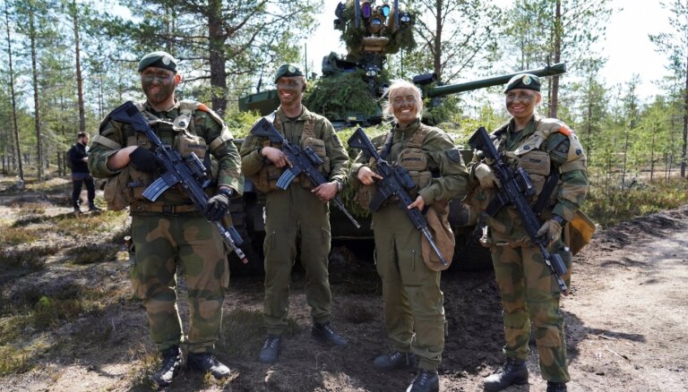 NATO dalībvalstis uzsākušas militārās apmācības, solot aizsargāt Somiju