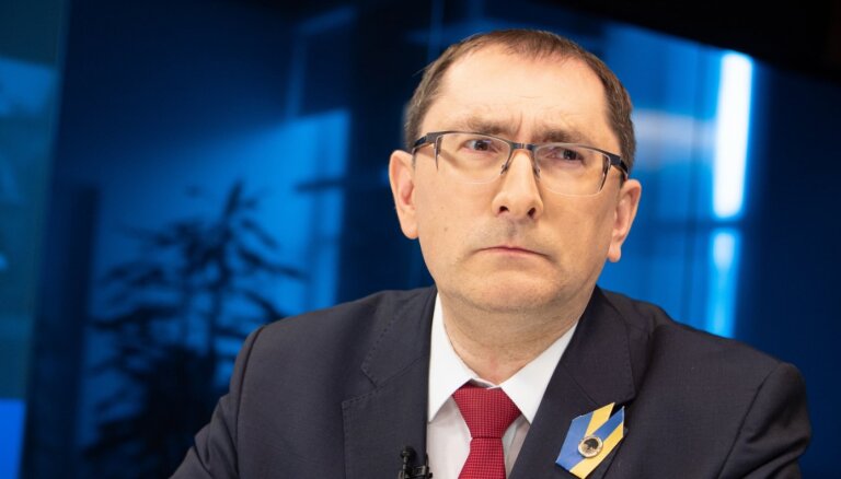 Savākti nepieciešamie paraksti Linkaita demisijas pieprasījumam