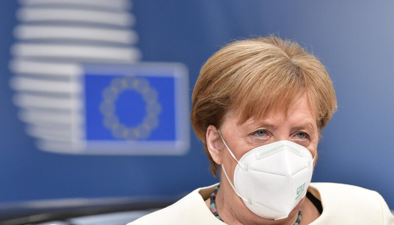 Меркель заявила о начавшейся третьей волне Covid-19 в Германии