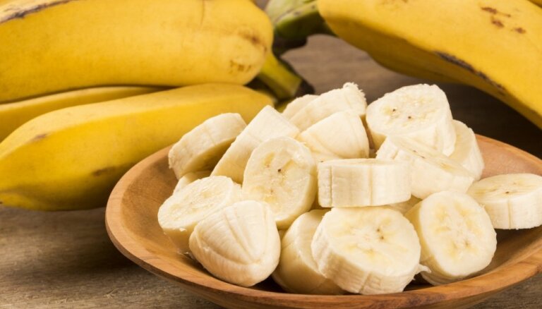 Kālija un enerģijas avots – banāns. Kā tas ietekmē veselību un kā vislabāk pagatavot