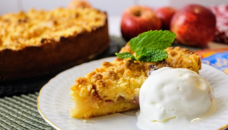Foto recepte: Vaniļas ābolkūka 'Ziemas sapnis'