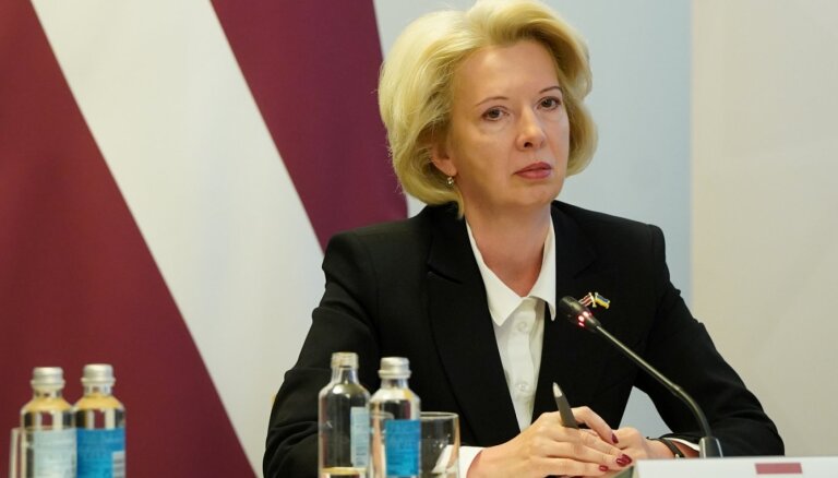 Aizsardzības ministre: Maldīgi uzskatīt, ka Krieviju karš Ukrainā ir novājinājis