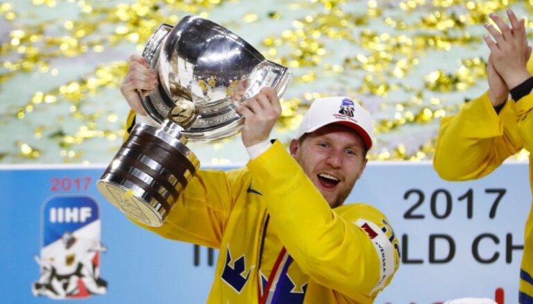 Zviedrijas izlasi papildinās NHL zvaigzne Landeskogs; Dānijas komandu negaidīti pametis līderis Ēlers