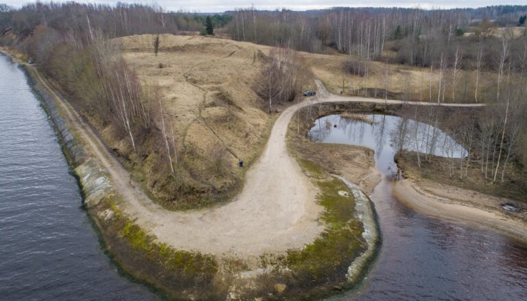 'Rail Baltica' būvniecībai plāno veikt arheoloģisko izpēti Daugmalē