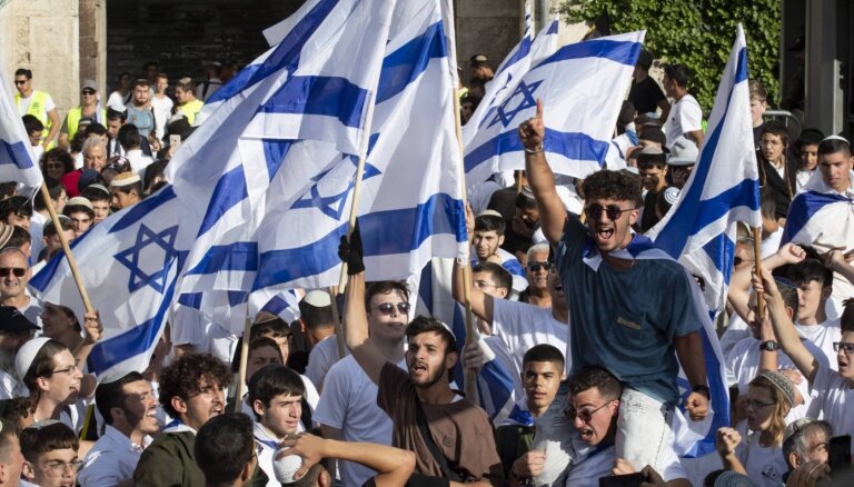 Ebreju nacionālisti ar provokatīvu gājienu svin Austrumjeruzalemes pievienošanu